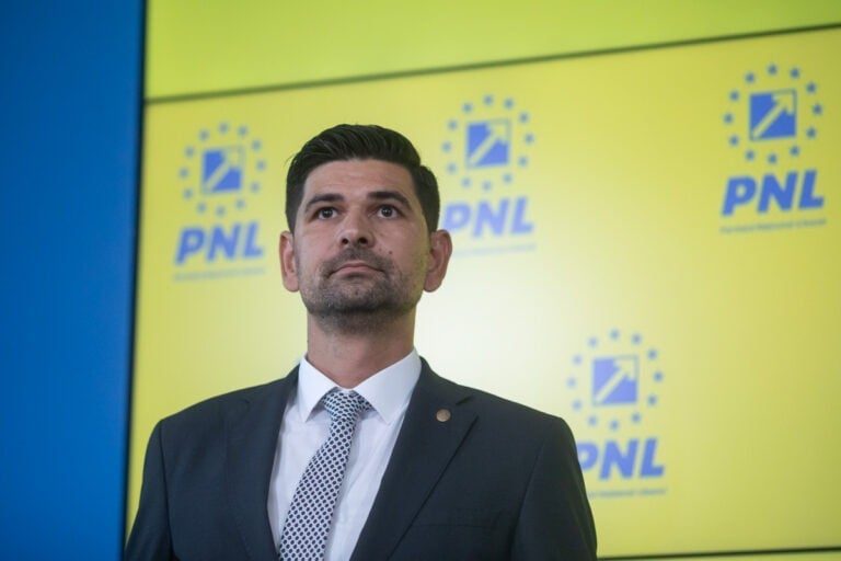 George Tuță o acuză pe Clotilde Armand că a lăsat o datorie de 300 de milioane de lei la Primăria Sectorului 1